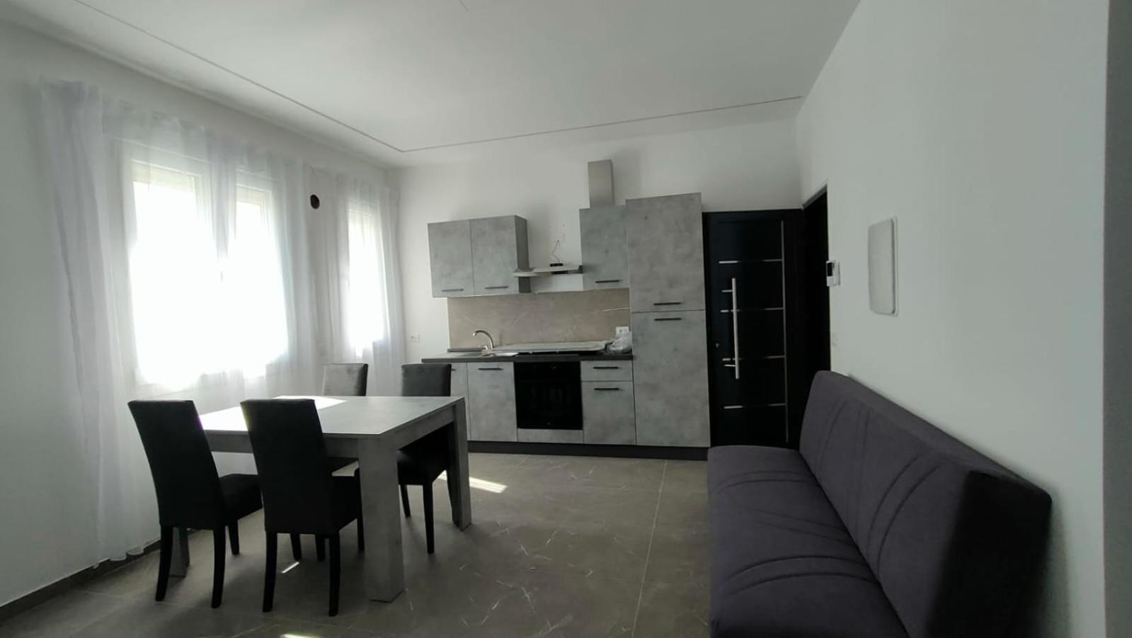 Villa Borghesi Suites Fronte Mare Rimini Exterior photo